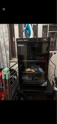 Everone Professional Nikon DHC-60 Camera Dry Cabinet