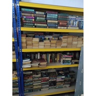 ENGLISH NOVEL PRELOVED ( P ) romance books novel