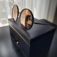 全新未使用過的Linda Farrow say LOVE （Taiwan Only）- 全球限量 50支的Linda Farrow KEW say LOVE 水銀鏡面墨鏡 / 太陽眼鏡