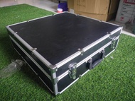 HARDCASE GT LAB 12 PLUS CHANNELHARDCASE MIXER HERO 12 CHANNEL