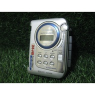 Walkman Aiwa TX526 ready-to-use cassette radio player