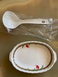 T I GER日本虎牌電子鍋勺子+耐皿盤子一個