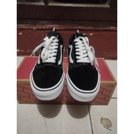 Vans Old Skool Black White