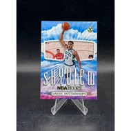 Giannis Antetokounmpo-2022-23 Panini Hoops-"Skyview"-3