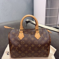 LV路易威登Speedy 25老花手提包