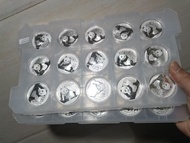 2015年熊貓銀幣一安士  15只一版$9000起收