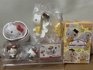 Hello kitty 盲盒扭蛋～全走$200 hello kitty骷髏骨頭  hello kitty迷你日曆扭蛋  hello kitty朱古力扭蛋  hello kitty雪人扭蛋  hello