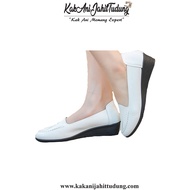 ​White Nurse Shoes