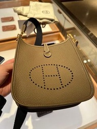 Hermes Mini Evelyne 金扣