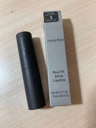 Innisfree Real Fit Lipstick 超服貼水漾唇膏 5號#月底二手拍