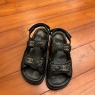 Chanel 經典格菱涼鞋