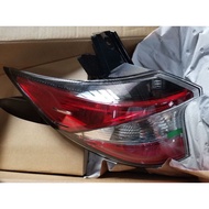 *ORIGINAL TOYOTA ACR50 ESTIMA 2016 AERAS TAIL LAMP UNIT /LAMPU BELAKANG/TAIL LIGHT/REAR LAMP LIGHT