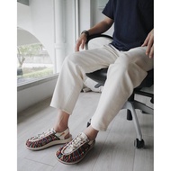 Keen Women's Shoes Model UNEEK (ORIGINAL TIE DYE/BIRCH)