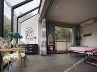 Wuyou Tongjin Mountain Inn