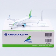 Ready Stock Airplane Jcwings 1: 200 Alloy Airplane Model Vietnam Bamboo Air Passenger A321NEO VN-A58