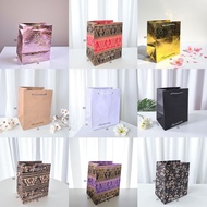 Contents 12 (1 Dozen) Paper Bag R5 B Motif and Plain Size 18x13x22