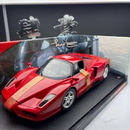 Hot Wheels Hot Wheels 1: 18 Ferrari Enzo Enzo
