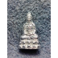【818泰国佛牌】CK RAK ANALAYO 2563 GUAN SHI YIN BUDDHA 昭坤喇 第一期 觀世音菩薩 製作99尊 SP-2504251
