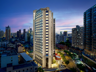 上海靜安博鄰行政公寓 (blinq Residences Shanghai Jing‘an)