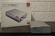 ASUS ZenBeam E1 迷你便攜投影機 內置電池