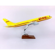 DHL Boeing B757-200 47cm aircraft model Die Cast Collection (Pre-order)