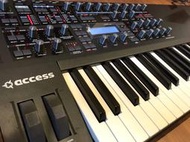 ACCESS VIRUS TI SYNTHESIZER 合成器 + 附贈箱子