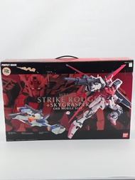 PG 嫣紅突擊高達 + 空中霸王 MBF-03 Strike Rouge + Skygrasper ⚠️ 殘盒