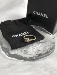 【日本直送 名牌中古包】CHANEL 香奈兒 戒指 金色 雙 C Logo 扭轉 design vintage 古董 nufau2