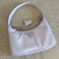 二手 全新轉賣 Prada 淡紫色 尼龍包 Nylon Re-edition Wisteria 2000