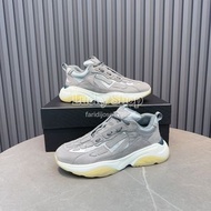 全新🌸 Balenciaga 老爹鞋 灰色