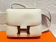 Mini Constance 純白色/ 鱷魚皮扣/ 珐琅扣