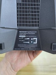 美版水货NETGEAR Nighthawk EAX80 - 專業雙頻Mesh WiFi6 延伸路由器 (AX6000)