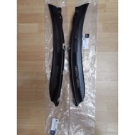 (1PC) WINDSCREEN WIPER COVER MERCEDES W210
