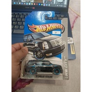 HW Hot wheels 07 cadillac escalade black cityHW