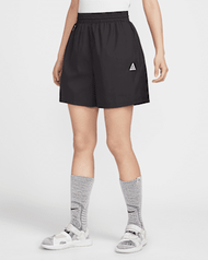 Nike ACG 女款 Repel 中腰防撕裂尼龍短褲