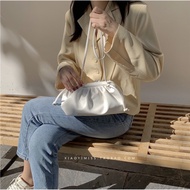 CLOUD/DUMPLING BAG .