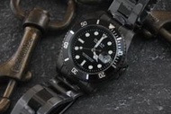 OMAX歐馬仕尚勞利仕名款日本製石英機心～全黑水鬼～白色刻度～submarine造型全不鏽鋼製石英錶