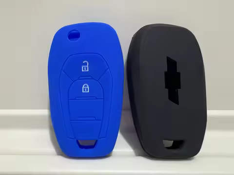 Silicone Case For Chevrolet Cruze Trax LS Badge Spark Sonic Aveo Tracker Onix RS Trailblazer 2 Butto