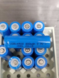 ICR14500 鋰離子充電電池具有 3.7V 的標稱電壓和 800mAh 的額定容量