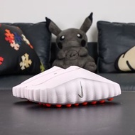 Nike Mind 001