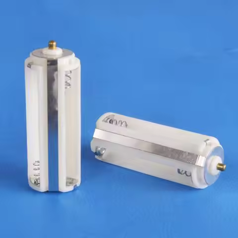 10Pcs/lot White 3xAAA Battery Holder Battery Rack Positive Electrode Negative Electrode On The Same 