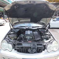 🔥โช้คค้ำฝากระโปรงหน้า Mercedes benz C-Class W203 ( 2001-2007 ) สินค้า ตรงรุ่นไม่ต้องเจาะ ค้ำฝาหน้า V