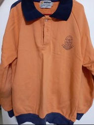 東華三院小學校服