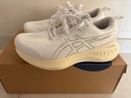 ASICS Gel Cumulus 25 白色