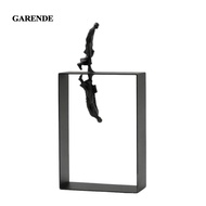 [Garende] Abstract Human Statue Reflective Human Figurine Geometric Desktop Statue for Clean Design 