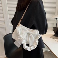 Shoulder Bag Made of Imitation Leather with Wavy Pattern and Pearl Accessories | Luxury Underarm Bag