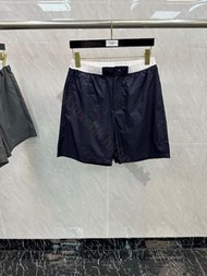 新款✅Brand New hkluxehk🎁THOM BROWNE 短褲 shorts