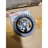 YAMAHA 100% ORIGINAL 2PV-E3300-00 Y15ZR V1 V2 OIL PUMP ASSY PUMP MINYAK HITAM ENGINE OIL PUMP ASSY