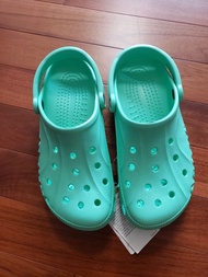 Crocs 鞋
