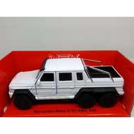 Mercedes Benz G 63 AMG 6X6 white diecast kinsmart car miniature